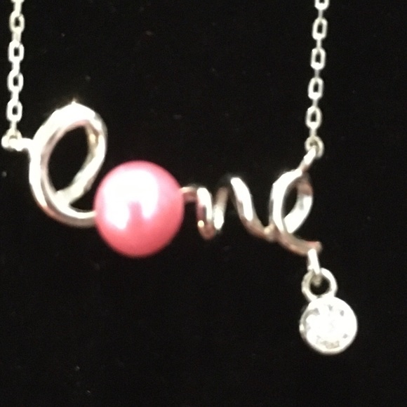 LOVE necklace - Picture 2 of 2